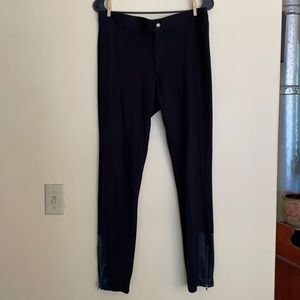 Banana Republic black leggings with ankle zip